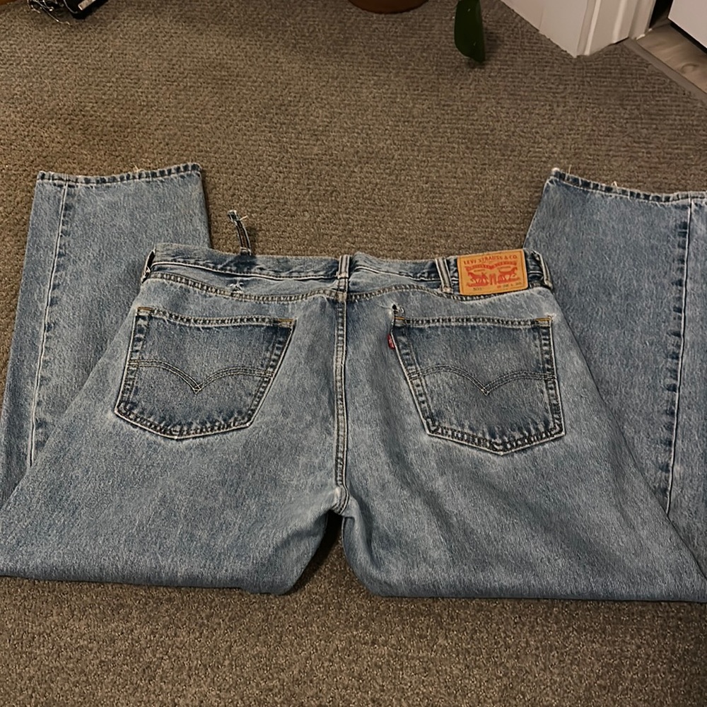 JEAN SALE
